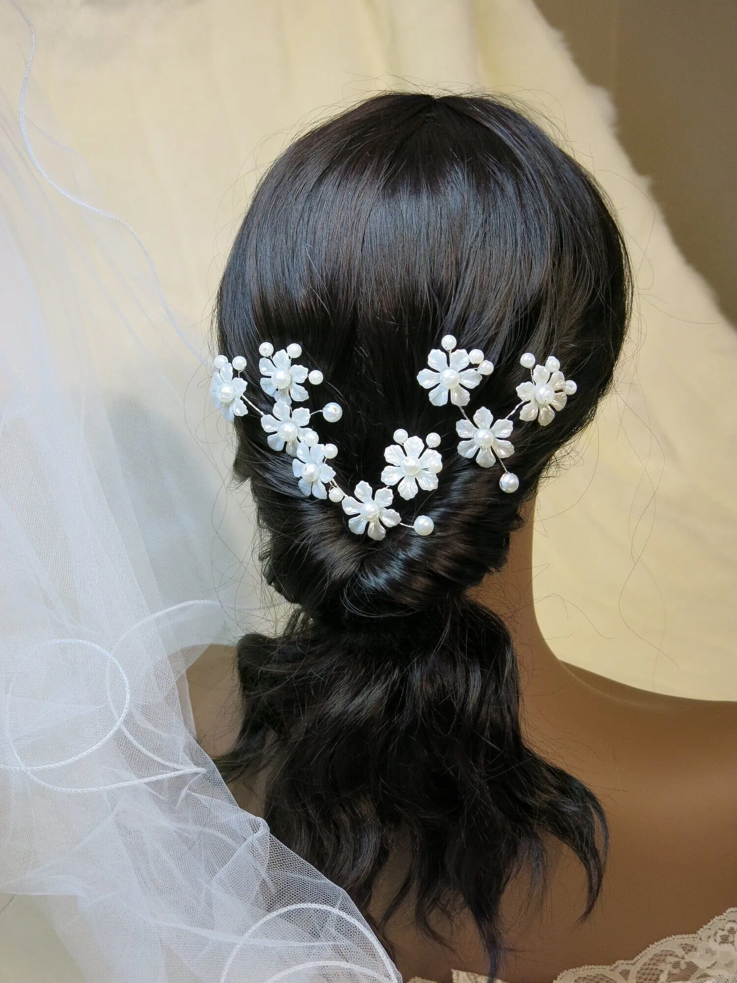 White Pearl Flower 3 PC Hairpin Set for Bride, Wedding Prom Wire Floral Hair Pins, Bridesmaid White Hairpins